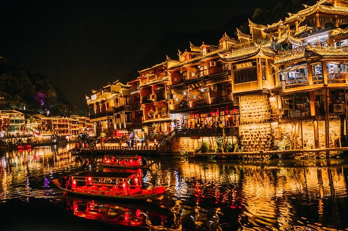 TRƯƠNG GIA GIỚI – PHƯỢNG HOÀNG CỔ TRẤN – PHÙ DUNG TRẤN - 6N5Đ