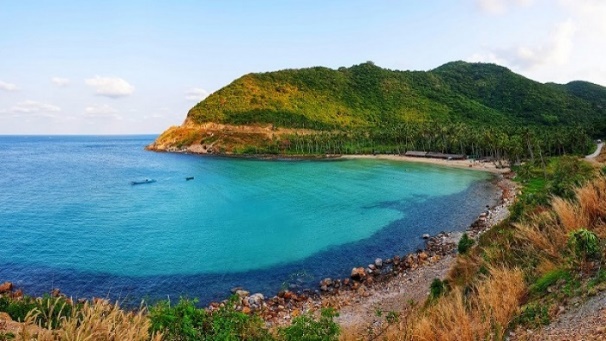 Bãi Đất Đỏ Nam Du - Ấn Tượng Khó Quên Với Nét Hoang Sơ